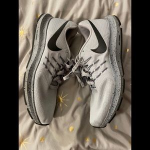 Nike Running Shoe Men’s US 11.5